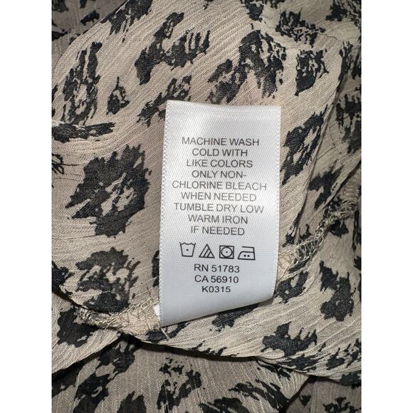 Maurices Women’s Leopard Print Sheer Blouse Size M Tan Black 3/4 Sleeve - Picture 6 of 9